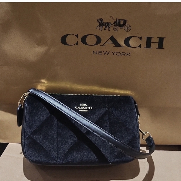 New! Nolita 19 with Quilting in Velvet Black - Picture 2 of 4